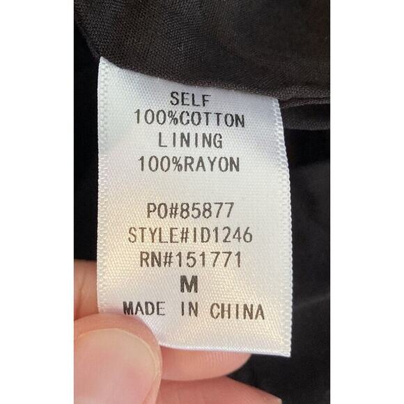 Le Lis Collection Women’s Black Open Back Dress Size Medium - Picture 4 of 8